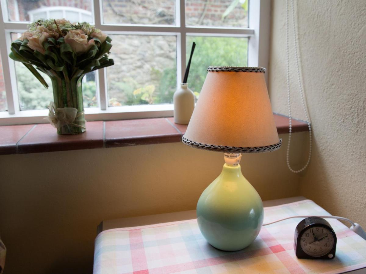 The Old Manor House Bed & Breakfast Brasted
